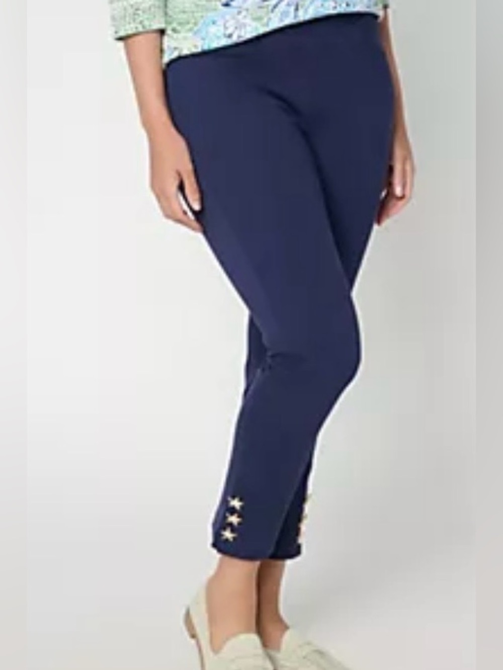 Belle Beach by Kim Gravel Petite Ponte Starfish Button Cropped Pant